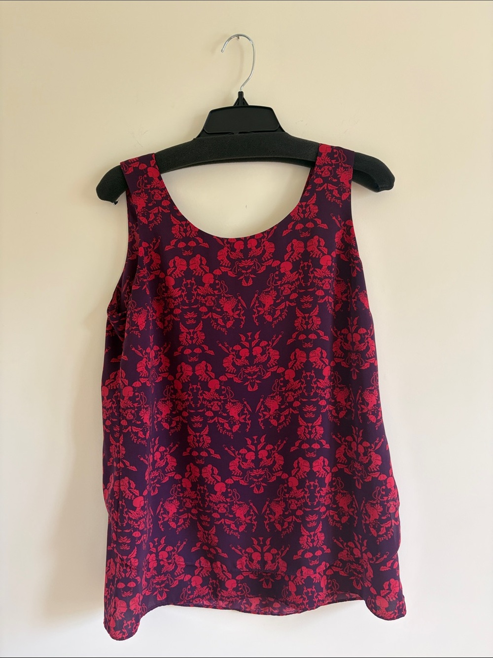 CAbi Red Floral reversible from scoop to v-neck Camisole